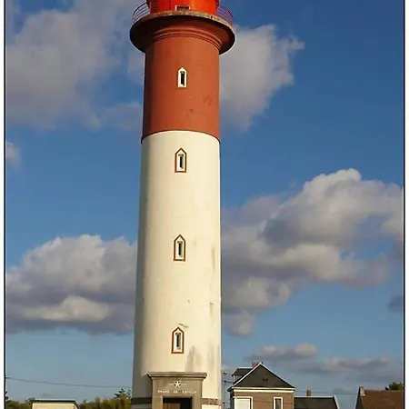 Mathieu, Vue Sur Le Phare De Brighton Les Pins A Sur *