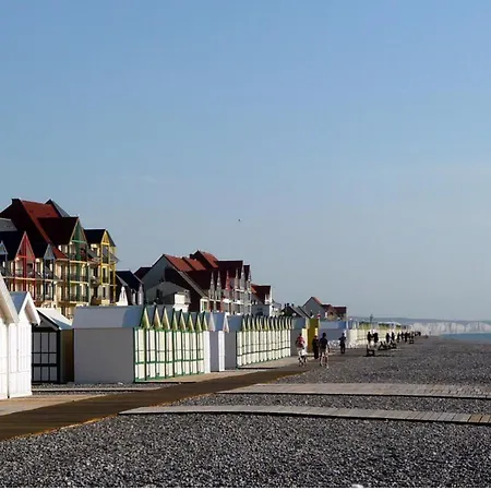 Mathieu, Vue Sur Le Phare De Brighton Les Pins A Sur *
